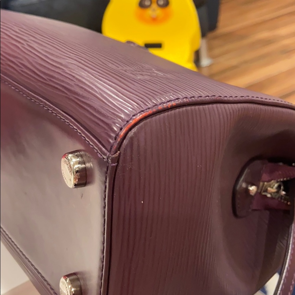 Used handbag! - Picture 5 of 8
